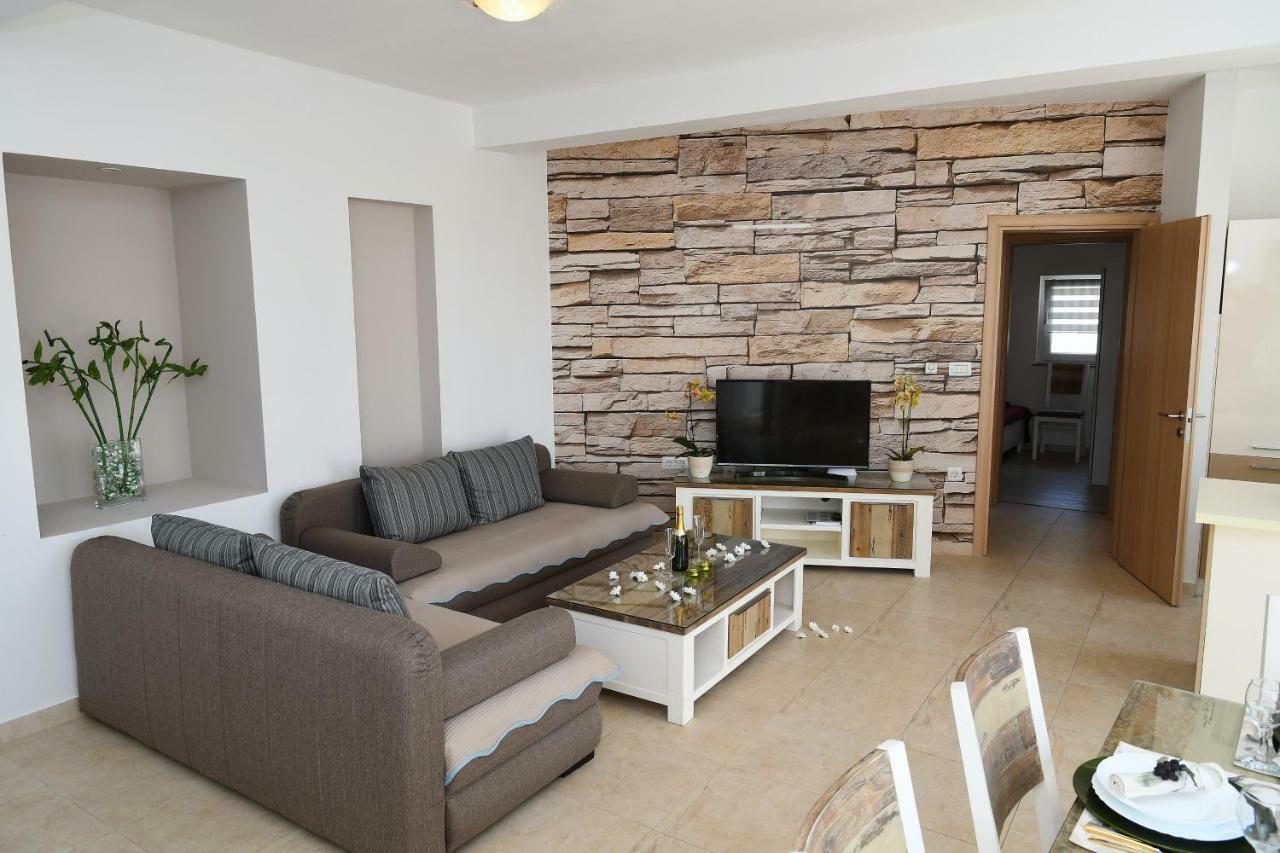 Apartment Libra With Sea View Opatija Buitenkant foto