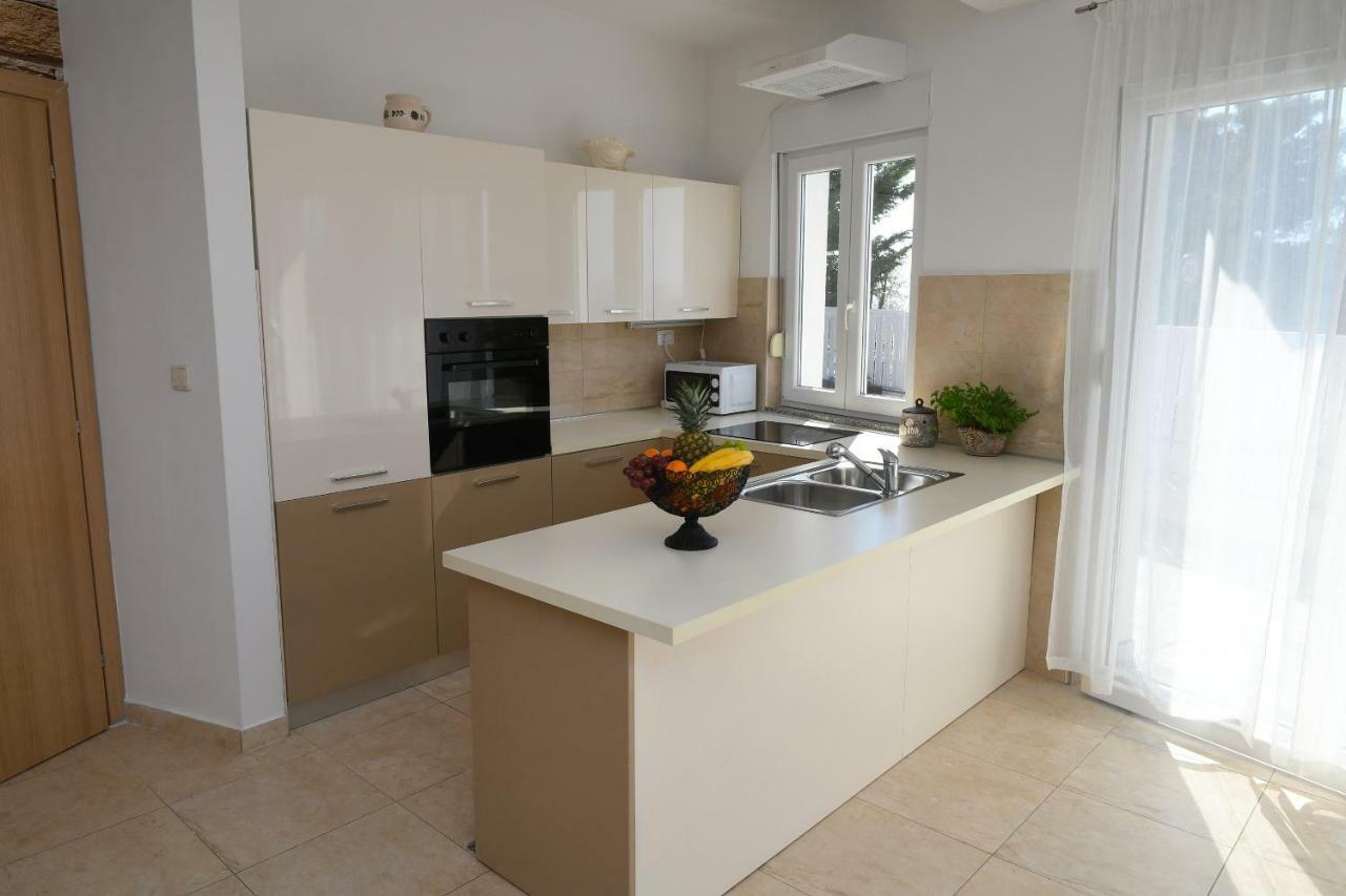 Apartment Libra With Sea View Opatija Buitenkant foto