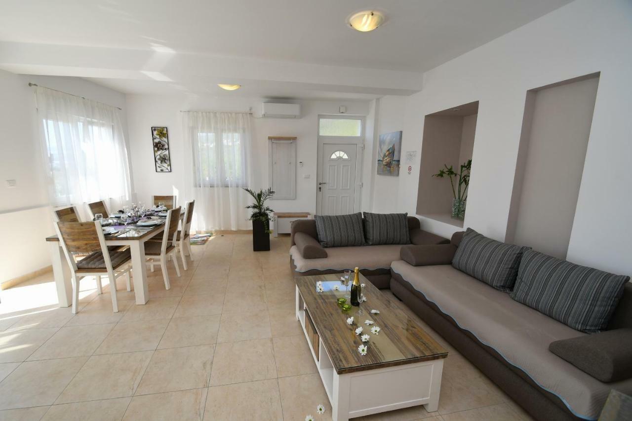 Apartment Libra With Sea View Opatija Buitenkant foto